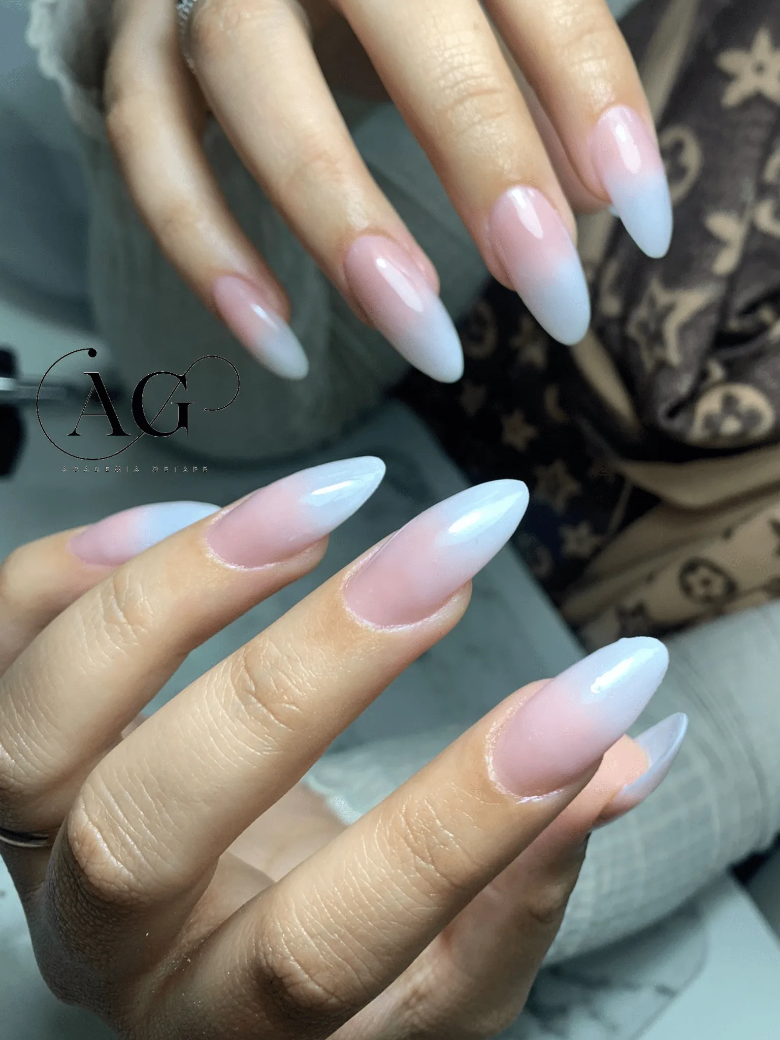 Curso Online de uñas esculpidas gel y baby-boomer con esponja en Madrid